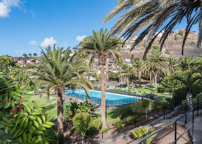 Home2Book Stunning Apartment Rocas Rojas